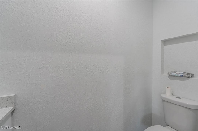 2008 Hercules Rd, Labelle, FL 33935 - bathroom featuring toilet