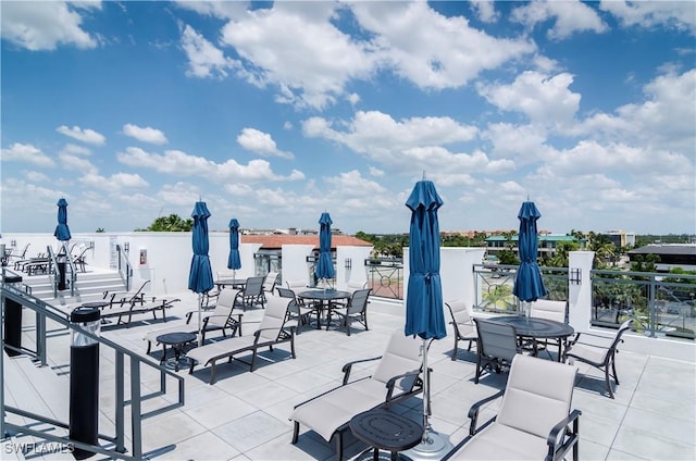 875 6th Ave S Unit 304, Naples, FL 34102 - view of patio / terrace