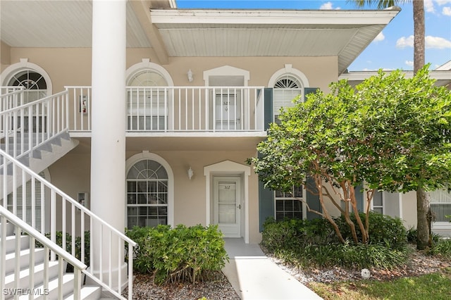8161 Twelve Oaks Cir Unit 512, Naples, FL 34113 - view of property with stairway