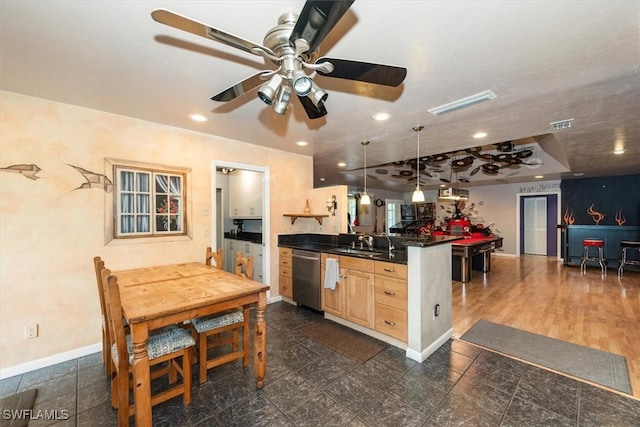 15261 Shamrock Dr, Fort Myers, FL 33912 - photo 16