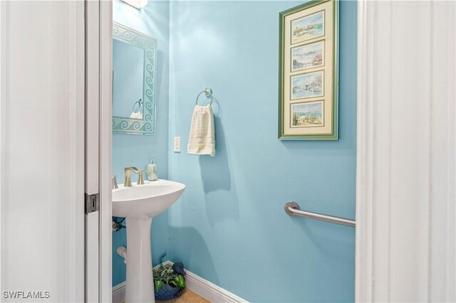 5592 Kensington Loop, Fort Myers, FL 33912 - photo 23