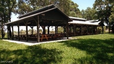 17304 Vagabond Cir, Punta Gorda, FL 33955