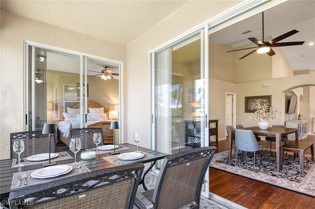 13891 Lake Mahogany Blvd Unit 3123, Fort Myers, FL 33907 - sunroom / solarium with arched walkways