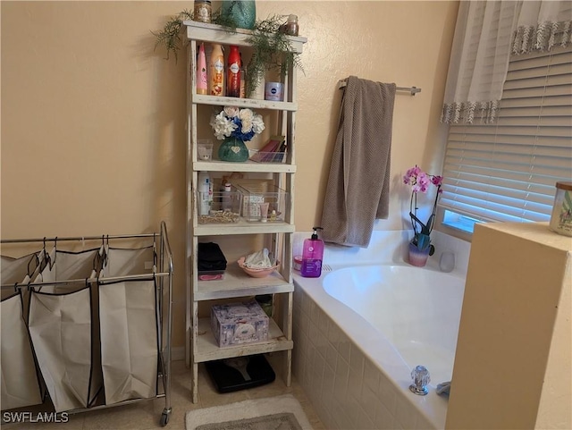 1711 NW 28th Ter, Cape Coral, FL 33993 - full bath featuring a garden tub