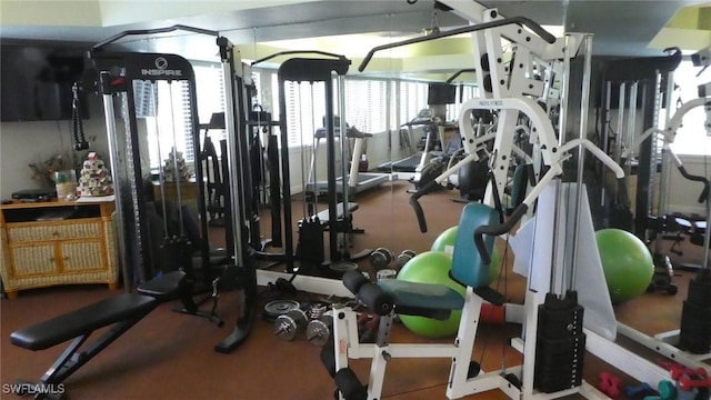 17156 Ravens Roost Unit 7, Fort Myers, FL 33908 - view of gym
