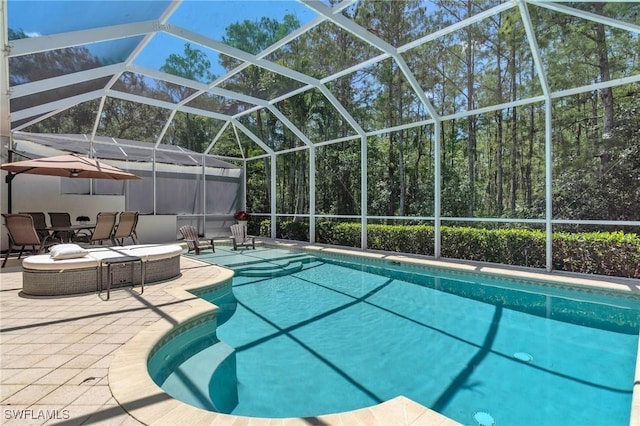 8032 Kilkenny Way Unit G33, Naples, FL 34112 - outdoor pool featuring a patio area and a lanai