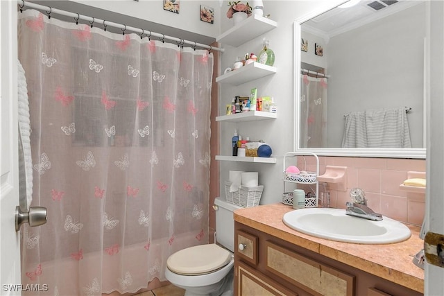 13031 9th St, Fort Myers, FL 33905 - bathroom with decorative backsplash, crown molding, vanity, toilet, and shower / bathtub combination with curtain