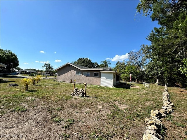 2016 Mariner Ct, Labelle, FL 33935 - view of green lawn