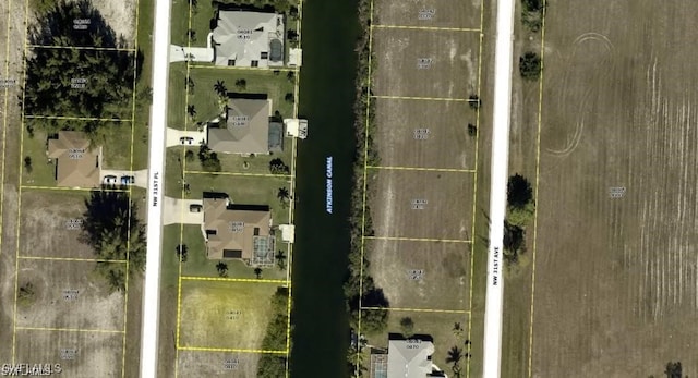 1123 NW 31st Pl, Cape Coral, FL 33993