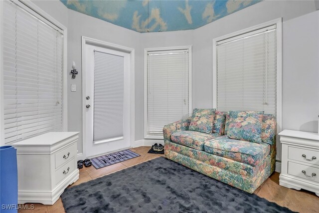 4617 Lombardy Ln, Naples, FL 34112 - sitting room with tile patterned flooring