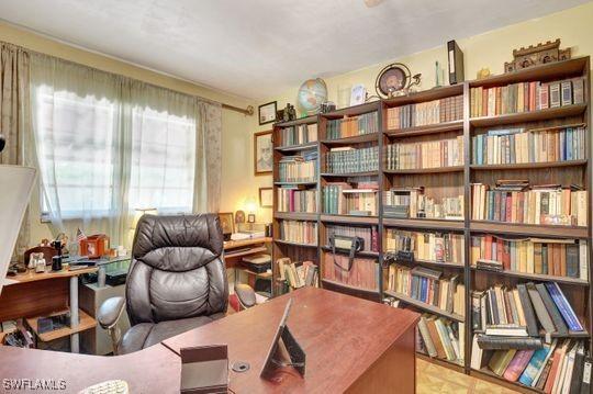 5251 Boxwood Way, Naples, FL 34116 - view of office