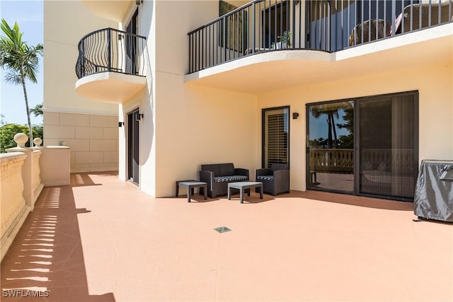 5704 Cape Harbour Dr Unit 105, Cape Coral, FL 33914 - view of patio with a balcony