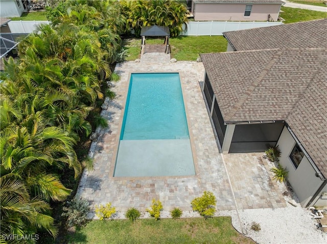 2208 SW 12th Ln, Cape Coral, FL 33991 - view of subject property featuring a pool area