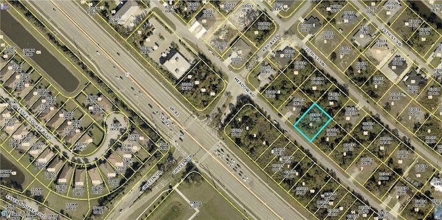 613/615 Meadow Rd, Lehigh Acres, FL 33973