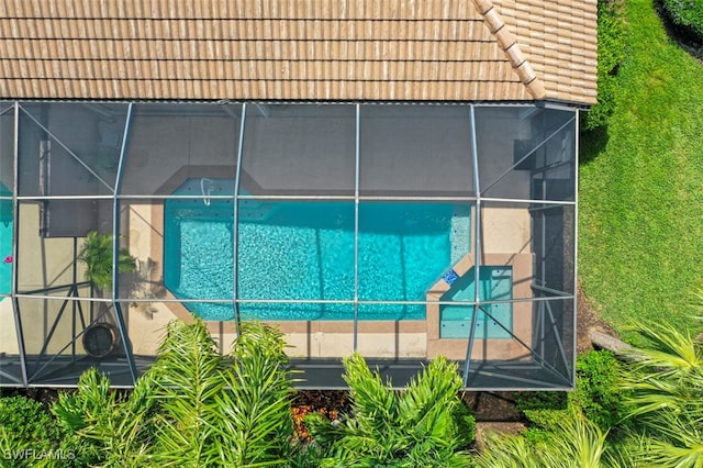 10016 Majestic Ave, Fort Myers, FL 33913 - bird's eye view of a pool