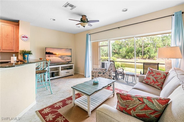 1373 Weeping Willow Ct, Cape Coral, FL 33909 - photo 3