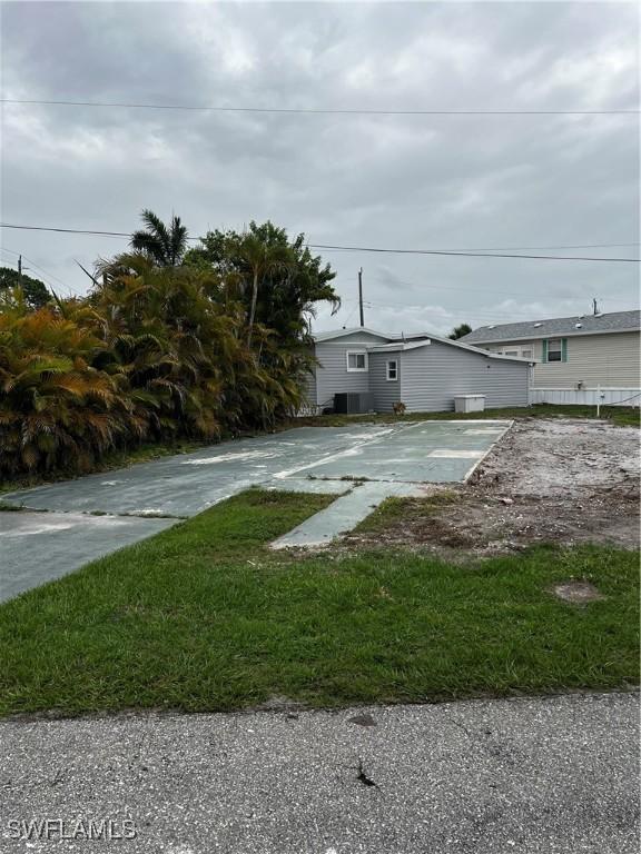 20511 Basin Dr, Estero, FL 33928 - photo 2