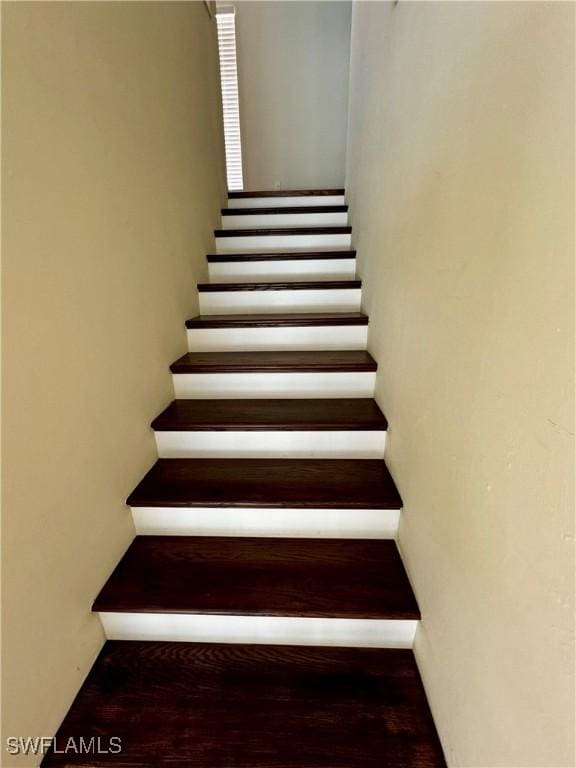 25560 Springtide Ct, Bonita Springs, FL 34135 - view of stairway