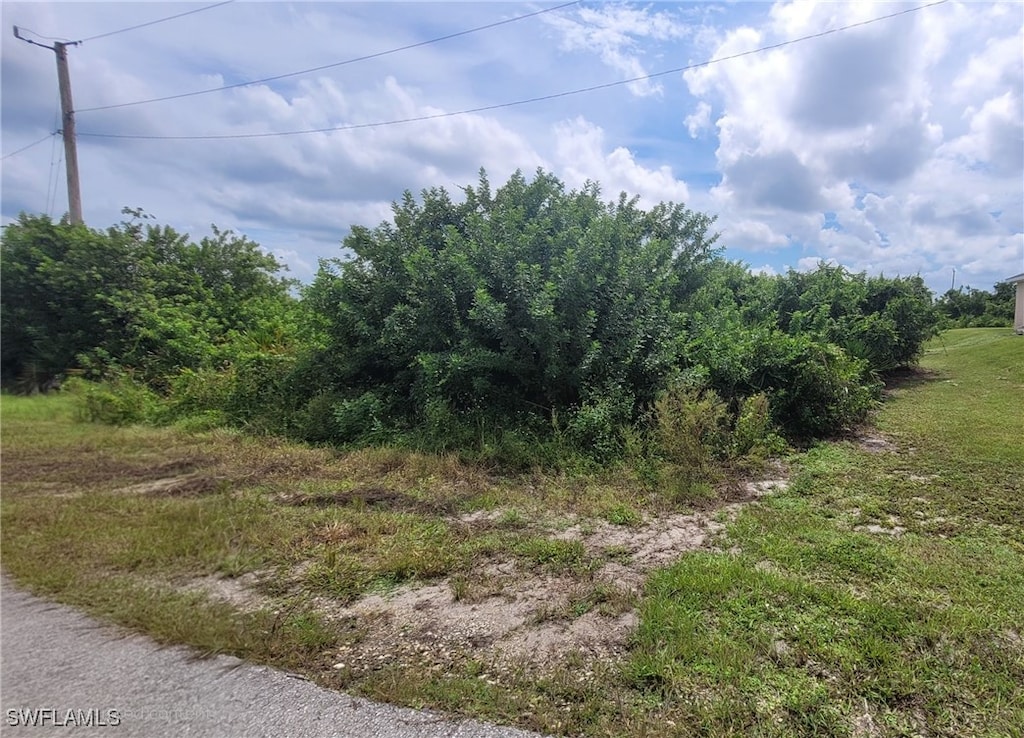 312 Patio St, Lehigh Acres, FL 33974