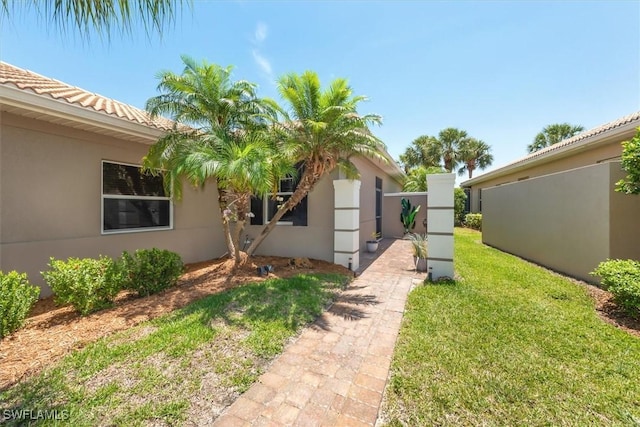 9327 Trieste Dr, Fort Myers, FL 33913 - view of green lawn