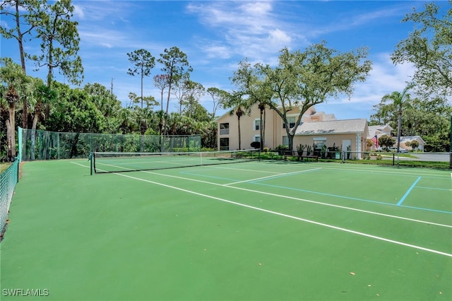 773 Wiggins Lake Dr Unit 101, Naples, FL 34110 - view of tennis court