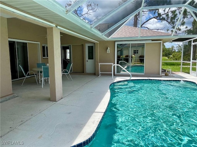 86 Pinehurst Pl, Rotonda West, FL 33947 - outdoor pool with a patio and a lanai