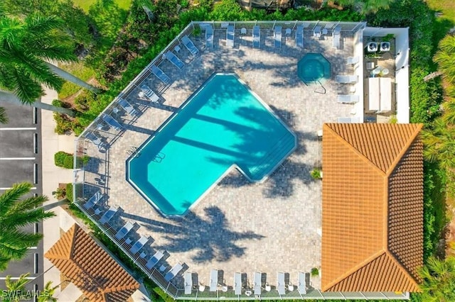 1430 Tiffany Ln Unit 2701, Naples, FL 34105 - aerial view of a pool area