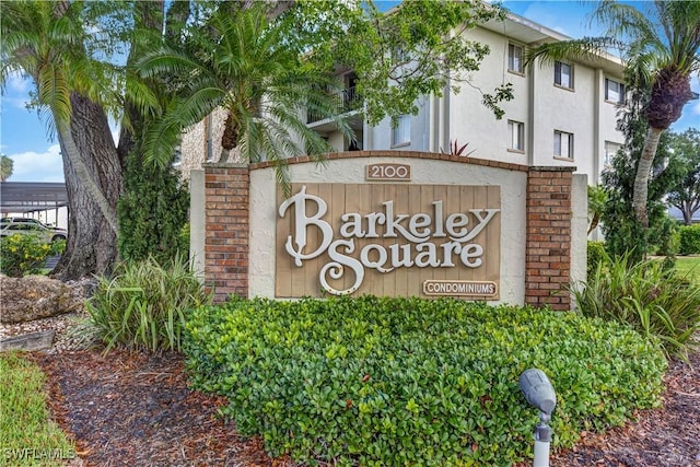 2100 Barkeley Ln Unit 1, Fort Myers, FL 33907 - view of community sign