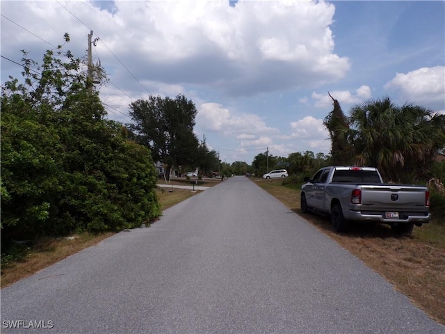 Cosgrove Rd, North Port, FL 34291