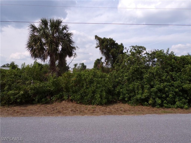 Cosgrove Rd, North Port, FL 34291