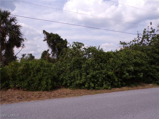 Cosgrove Rd, North Port, FL 34291