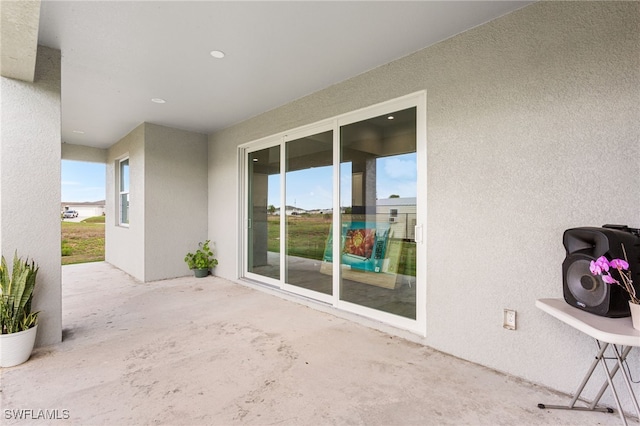 1049 Solar Ct, Labelle, FL 33935 - view of patio / terrace