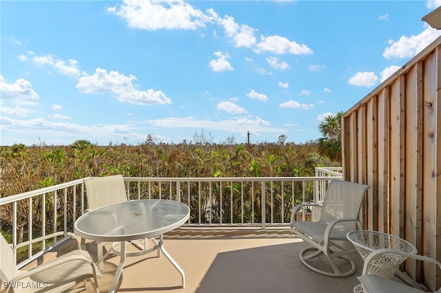 200 Periwinkle Way Unit 319, Sanibel, FL 33957 - view of balcony