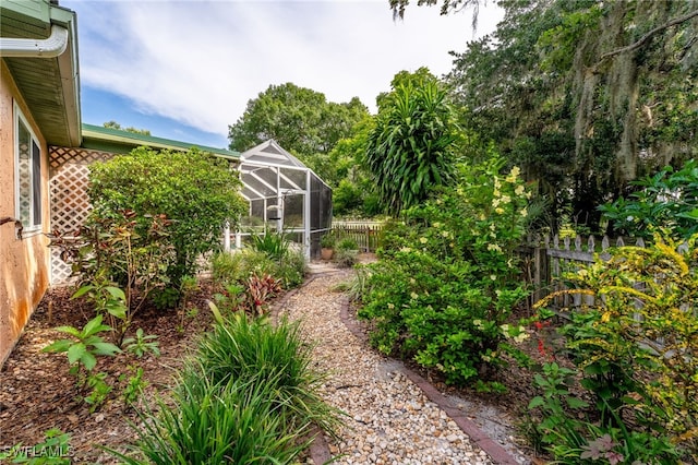 4559 Springview Cir, Labelle, FL 33935 - fenced backyard with glass enclosure