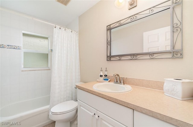 3708 SW 2nd Ln, Cape Coral, FL 33991 - full bath featuring vanity, toilet, and shower / bath combination with curtain