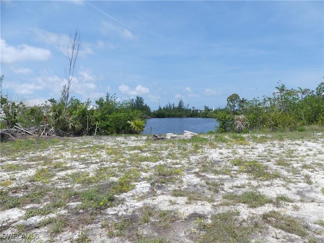 2753 Mangrove St, Saint James City, FL 33956