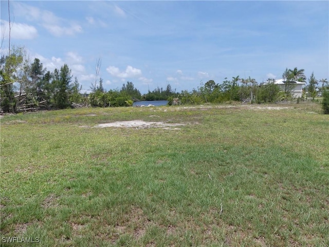2753 Mangrove St, Saint James City, FL 33956