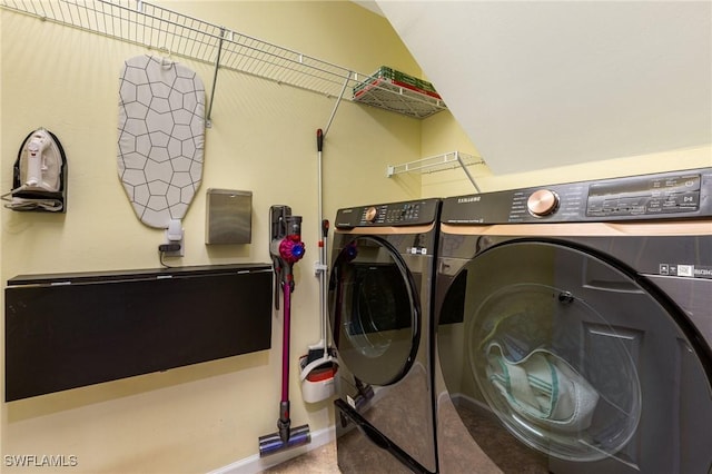6624 Palmerston Dr, Fort Myers, FL 33966 - laundry room featuring washer and dryer and baseboards