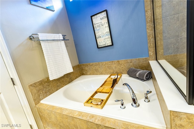 6624 Palmerston Dr, Fort Myers, FL 33966 - full bath with a garden tub