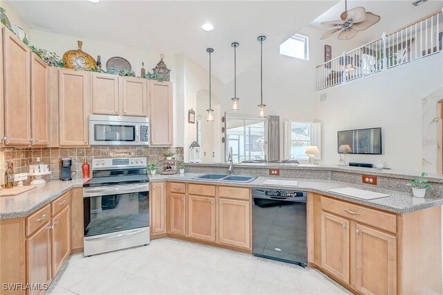 12890 Timber Ridge Dr, Fort Myers, FL 33913
