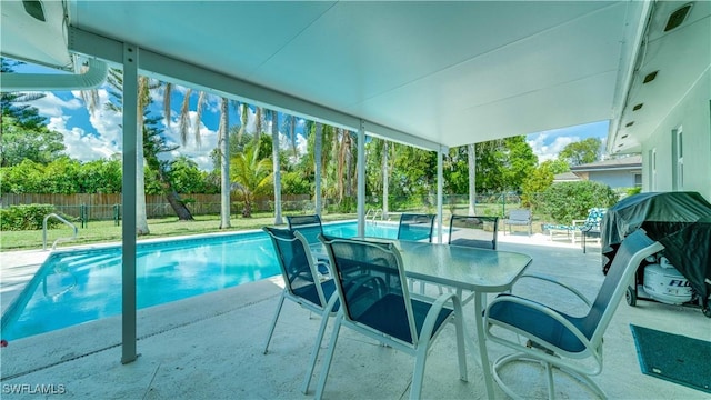 1682 S Flossmoor Rd, Fort Myers, FL 33919 - view of swimming pool with a fenced backyard and a patio area