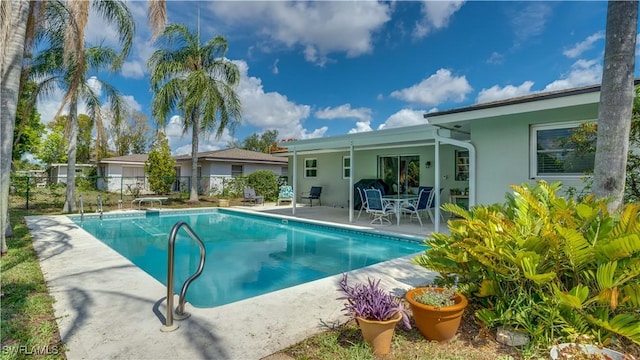 1682 S Flossmoor Rd, Fort Myers, FL 33919 - view of pool featuring a patio area