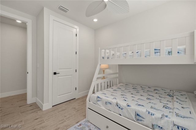 5583 Estero Blvd, Fort Myers Beach, FL 33931 - bedroom featuring light wood-style flooring, recessed lighting, and a ceiling fan