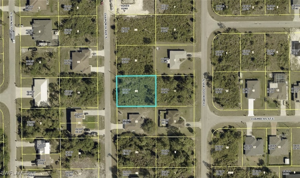 385 Chamonix Ave S, Lehigh Acres, FL 33974