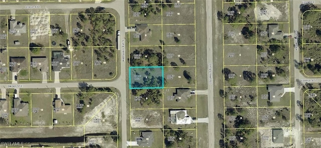 1027 Marshall Ave, Lehigh Acres, FL 33974