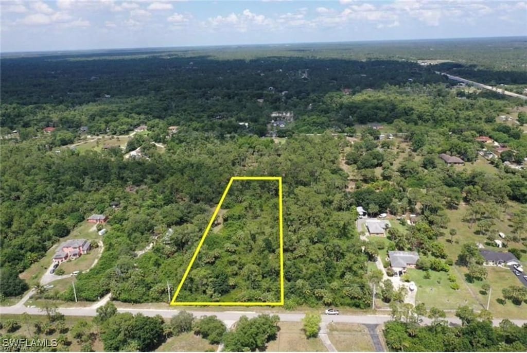 2nd St SE, Naples, FL 34117