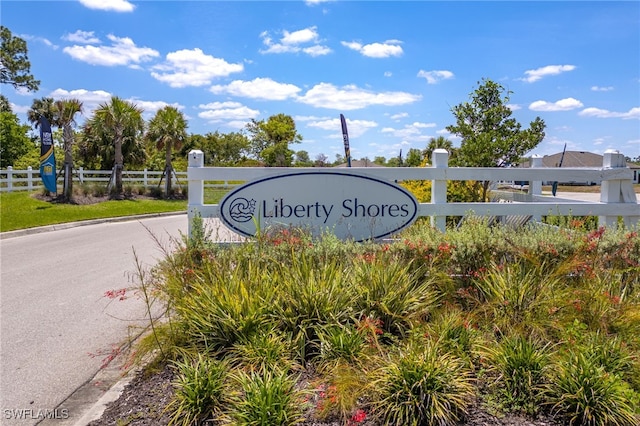 910 Gen George Patton Ave, Labelle, FL 33935 - view of community / neighborhood sign