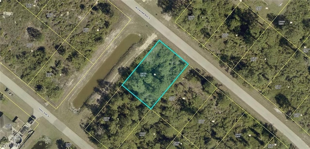 430 Wickham Ave S, Lehigh Acres, FL 33974