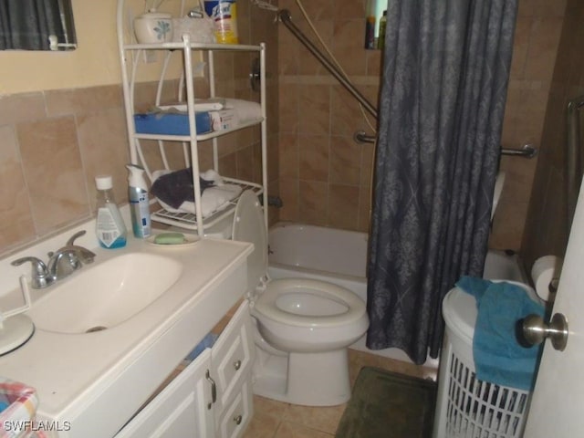 2956 Powell St, Fort Myers, FL 33901 - full bath with shower / bathtub combination with curtain, vanity, toilet, and tile patterned flooring