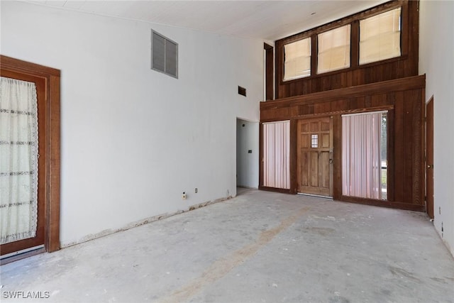8172 Sanibel Blvd, Fort Myers, FL 33967 - foyer entrance with a towering ceiling